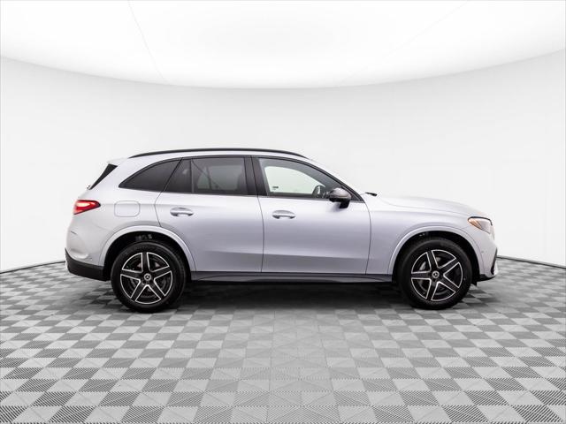 new 2025 Mercedes-Benz GLC 300 car, priced at $61,935