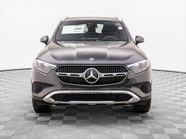 new 2025 Mercedes-Benz GLC 300 car, priced at $62,885