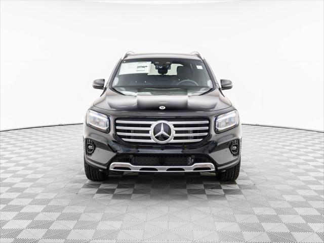 new 2024 Mercedes-Benz GLB 250 car, priced at $53,215