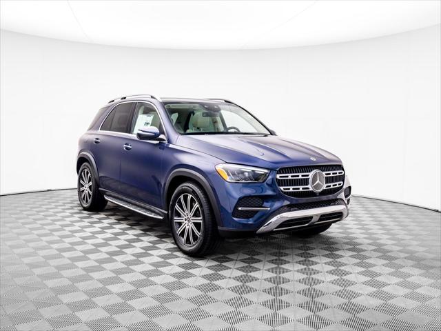 new 2025 Mercedes-Benz GLE 450 car, priced at $78,910