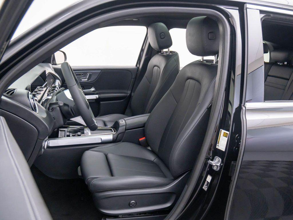 new 2026 Mercedes-Benz GLB 250 car, priced at $45,899