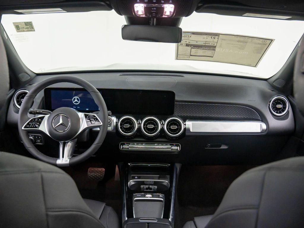 new 2026 Mercedes-Benz GLB 250 car, priced at $45,899