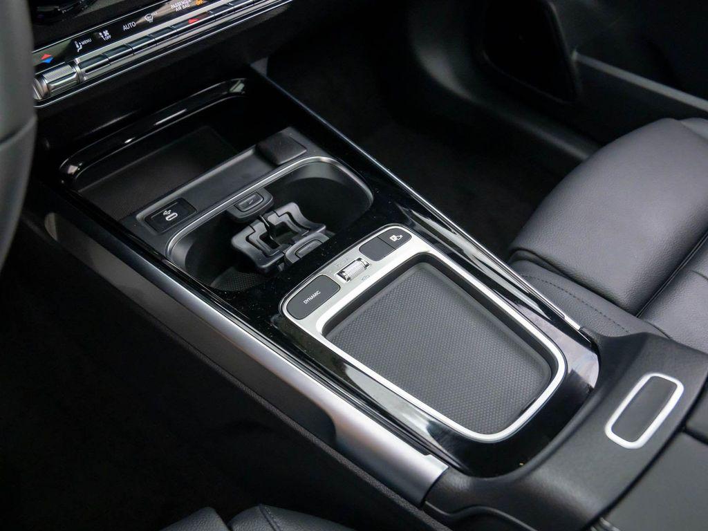 new 2026 Mercedes-Benz GLB 250 car, priced at $45,899