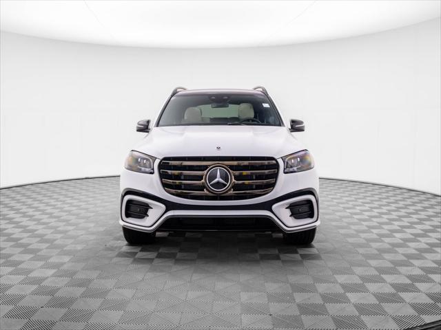 new 2025 Mercedes-Benz GLS 580 car, priced at $120,915