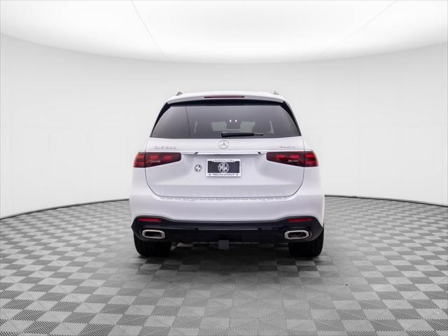 new 2025 Mercedes-Benz GLS 580 car, priced at $120,915