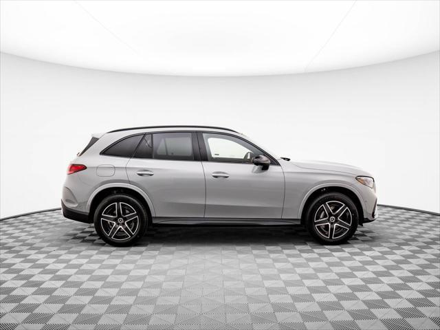 new 2025 Mercedes-Benz GLC 300 car, priced at $69,380