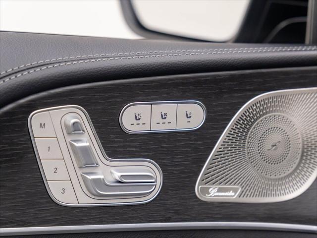 new 2025 Mercedes-Benz GLS 580 car, priced at $119,465