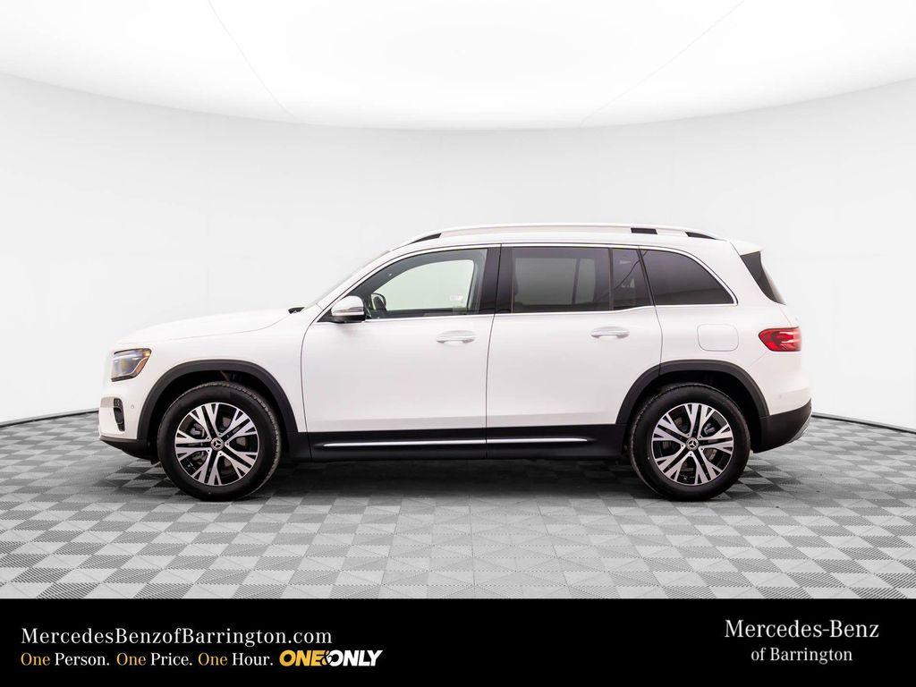 new 2025 Mercedes-Benz GLB 250 car, priced at $51,095