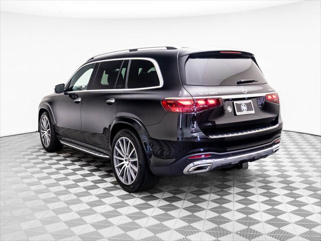new 2025 Mercedes-Benz GLS 580 car