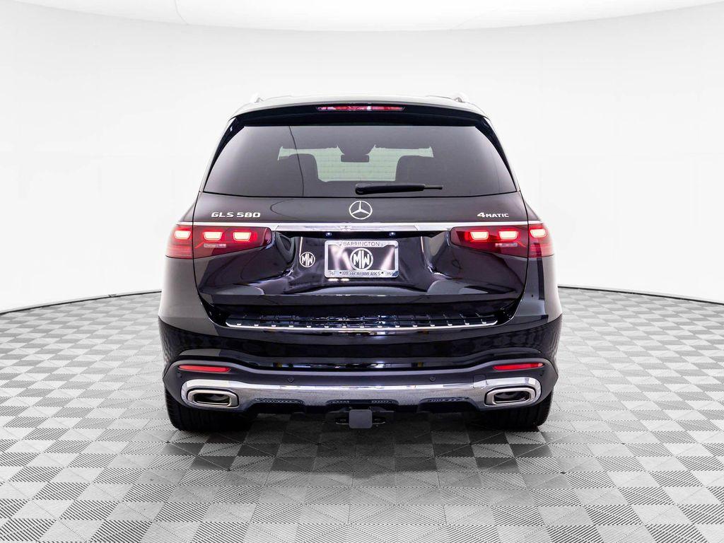 new 2025 Mercedes-Benz GLS 580 car, priced at $112,002