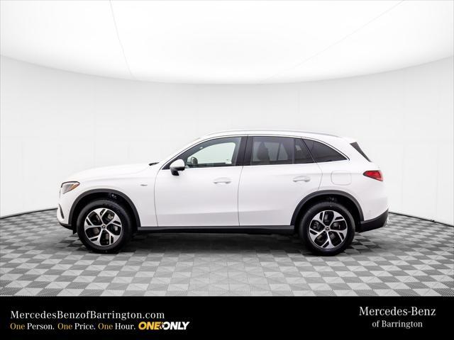new 2025 Mercedes-Benz GLC 350e car, priced at $63,665