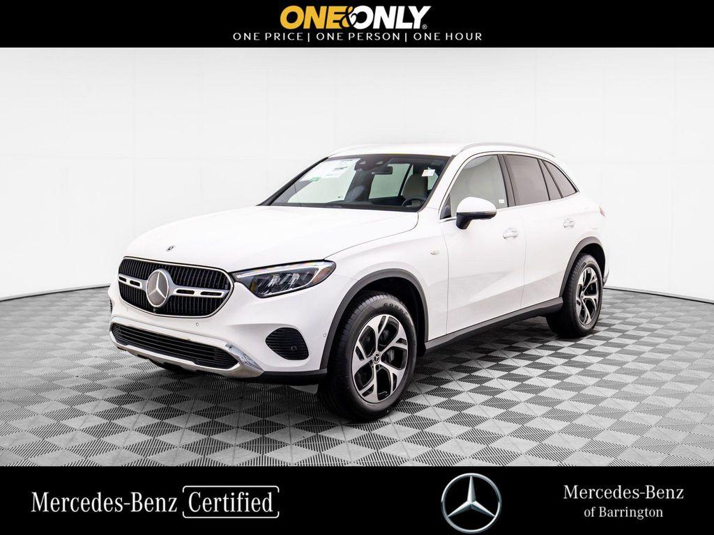 used 2025 Mercedes-Benz GLC 350e car, priced at $56,000