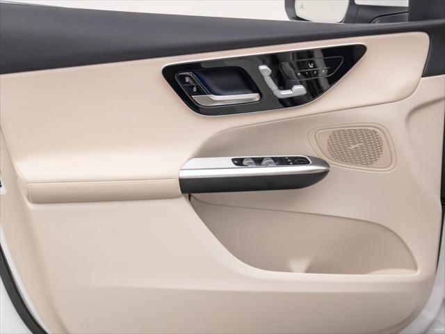 new 2025 Mercedes-Benz GLC 350e car, priced at $63,665
