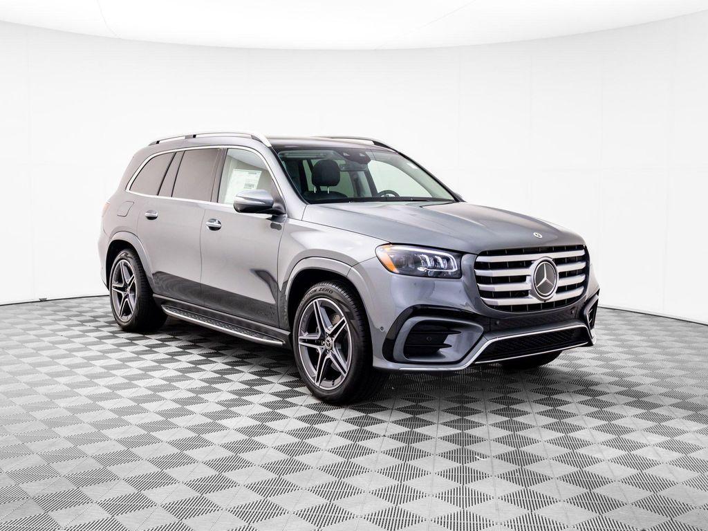 new 2026 Mercedes-Benz GLS 450 car, priced at $89,331