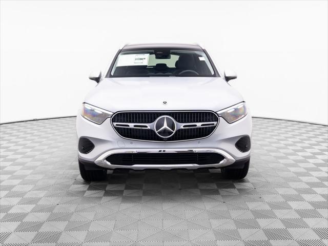 new 2025 Mercedes-Benz GLC 300 car, priced at $60,845