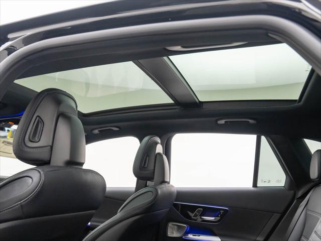 new 2025 Mercedes-Benz GLC 300 car, priced at $62,695