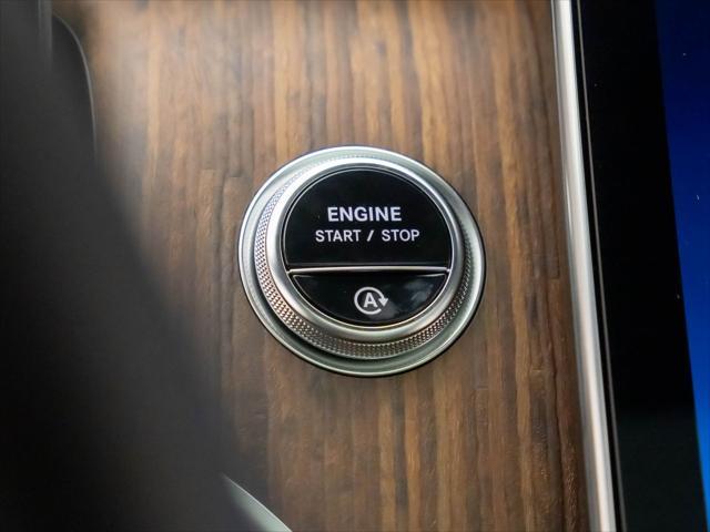 new 2025 Mercedes-Benz GLC 300 car, priced at $62,695