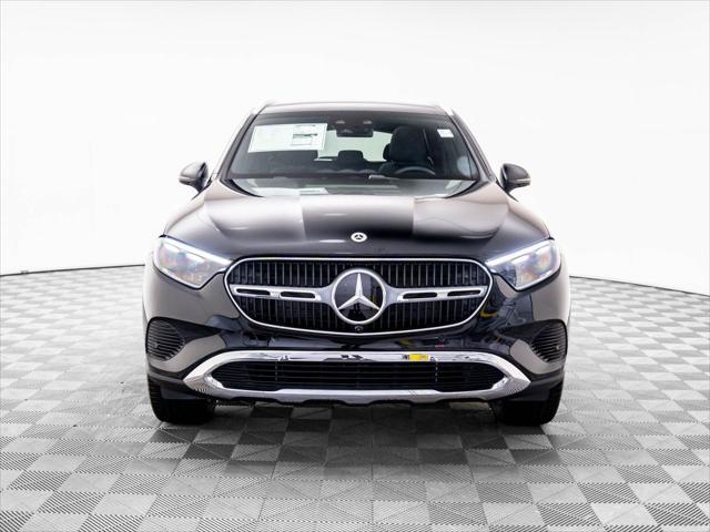 new 2025 Mercedes-Benz GLC 300 car, priced at $62,695