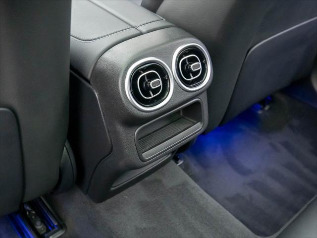 new 2025 Mercedes-Benz GLC 300 car, priced at $62,695