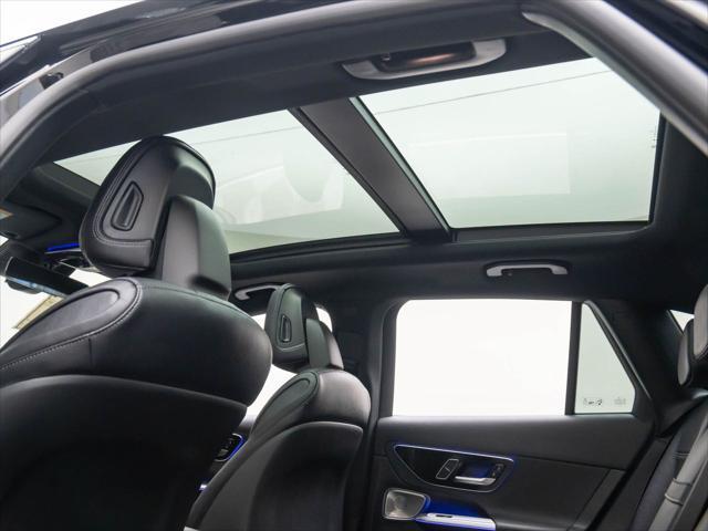new 2025 Mercedes-Benz GLC 300 car, priced at $58,735