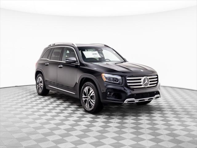 new 2025 Mercedes-Benz GLB 250 car, priced at $51,095