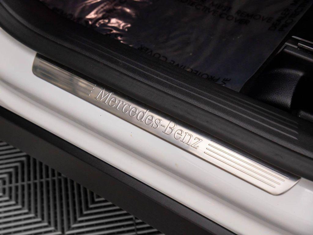 used 2021 Mercedes-Benz GLB 250 car, priced at $26,500