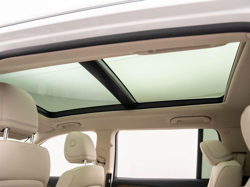 new 2026 Mercedes-Benz GLS 450 car, priced at $92,330