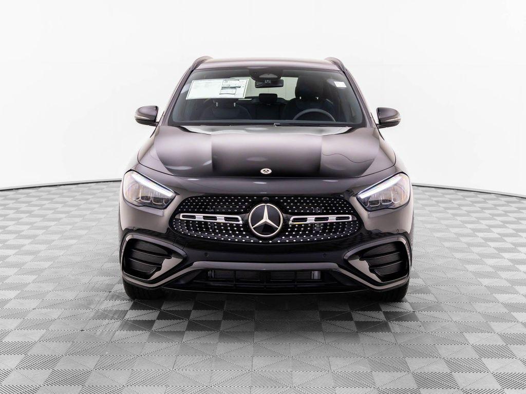 new 2025 Mercedes-Benz GLA 250 car, priced at $53,415