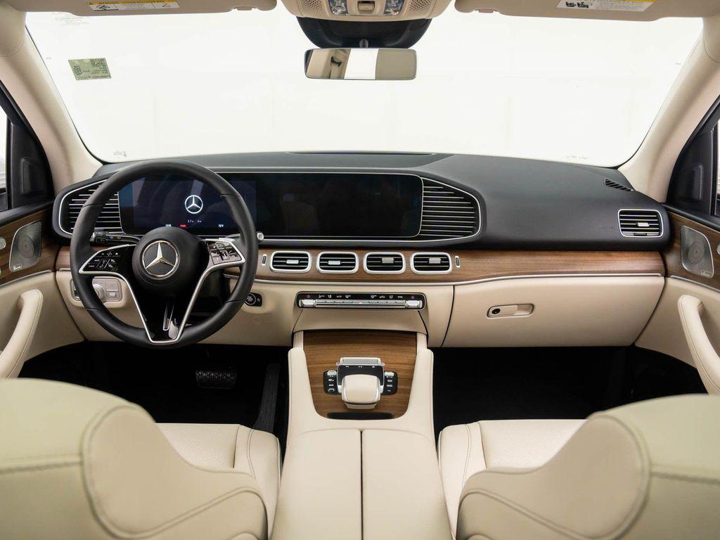 new 2026 Mercedes-Benz GLE 450 car, priced at $73,852