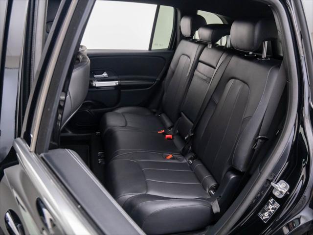 new 2025 Mercedes-Benz GLB 250 car, priced at $49,595