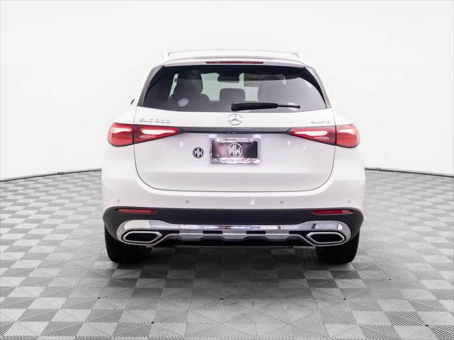 new 2025 Mercedes-Benz GLC 300 car, priced at $55,995