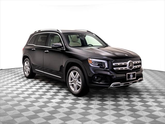 used 2023 Mercedes-Benz GLB 250 car, priced at $35,700
