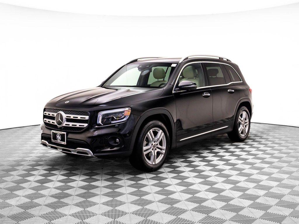 used 2023 Mercedes-Benz GLB 250 car, priced at $35,700