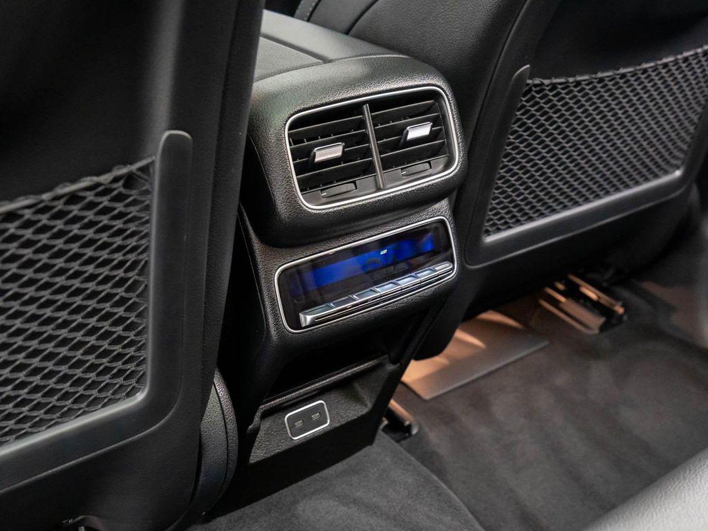 new 2025 Mercedes-Benz GLS 450 car, priced at $98,750