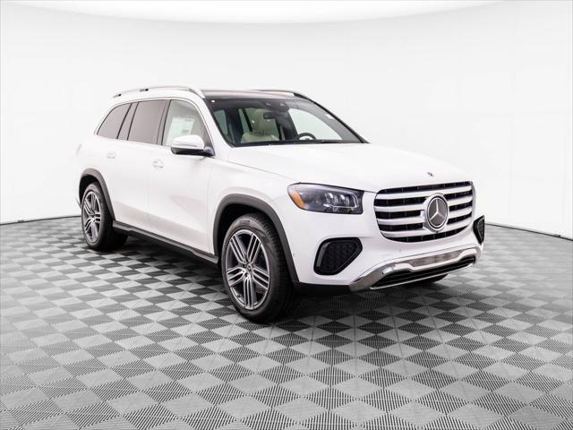 new 2025 Mercedes-Benz GLS 450 car, priced at $91,555