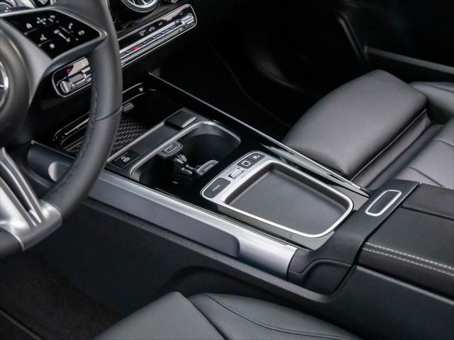 new 2025 Mercedes-Benz GLB 250 car, priced at $53,145