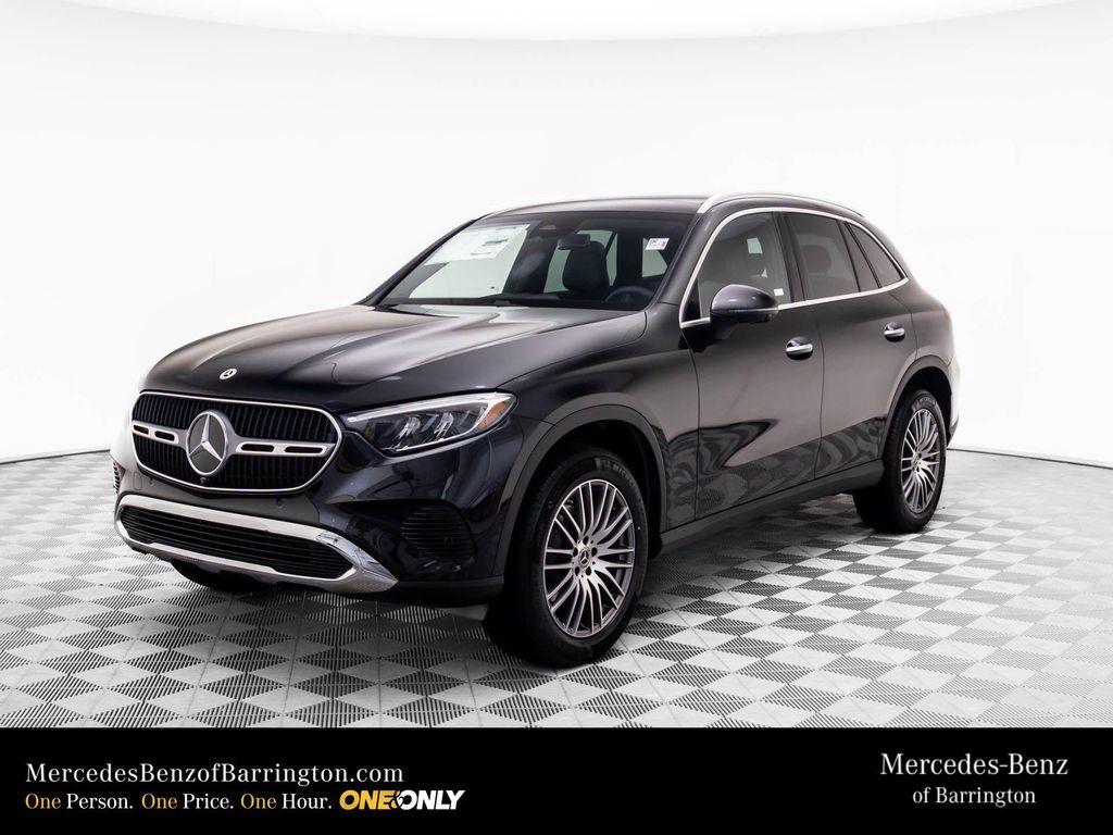 new 2025 Mercedes-Benz GLC 300 car, priced at $59,315