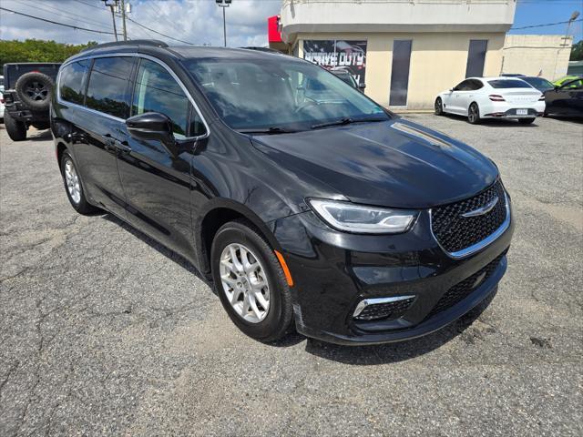 used 2022 Chrysler Pacifica car, priced at $21,800