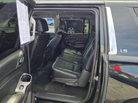 used 2016 Chevrolet Suburban car, priced at $17,900