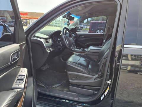 used 2016 Chevrolet Suburban car, priced at $17,900