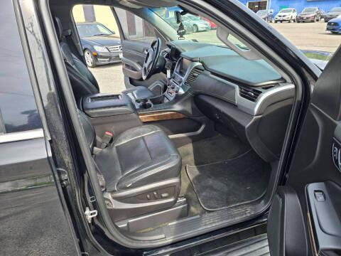 used 2016 Chevrolet Suburban car, priced at $17,900