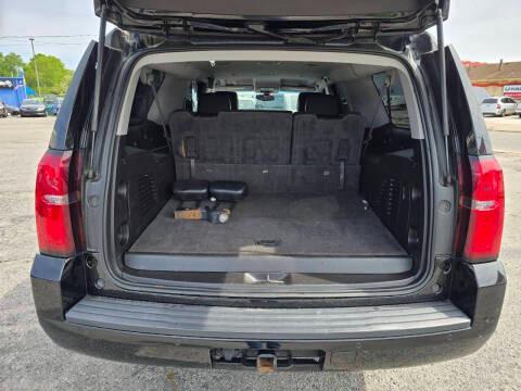 used 2016 Chevrolet Suburban car, priced at $17,900
