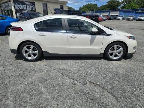 used 2014 Chevrolet Volt car, priced at $10,900