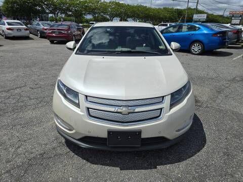 used 2014 Chevrolet Volt car, priced at $10,900