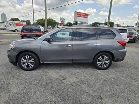 used 2020 Nissan Pathfinder car, priced at $17,800