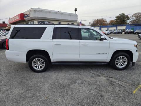 used 2018 Chevrolet Suburban car, priced at $19,995