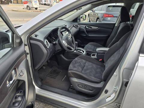 used 2015 Nissan Rogue car, priced at $11,995