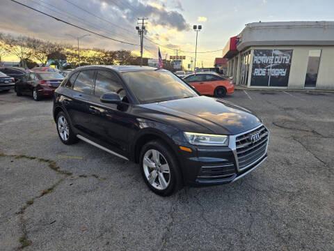 used 2018 Audi Q5 car, priced at $13,900