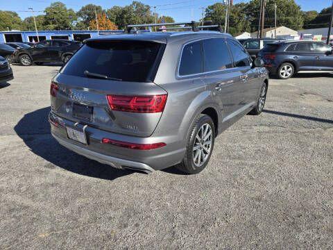 used 2017 Audi Q7 car, priced at $17,500