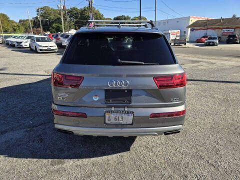 used 2017 Audi Q7 car, priced at $17,500